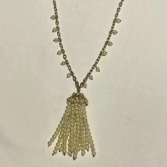 Pearl Jellyfish Tassel Necklace - Picture 4 of 5